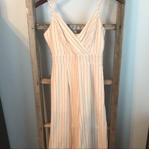 Altar’d State Linen Romper, used no flaws, S